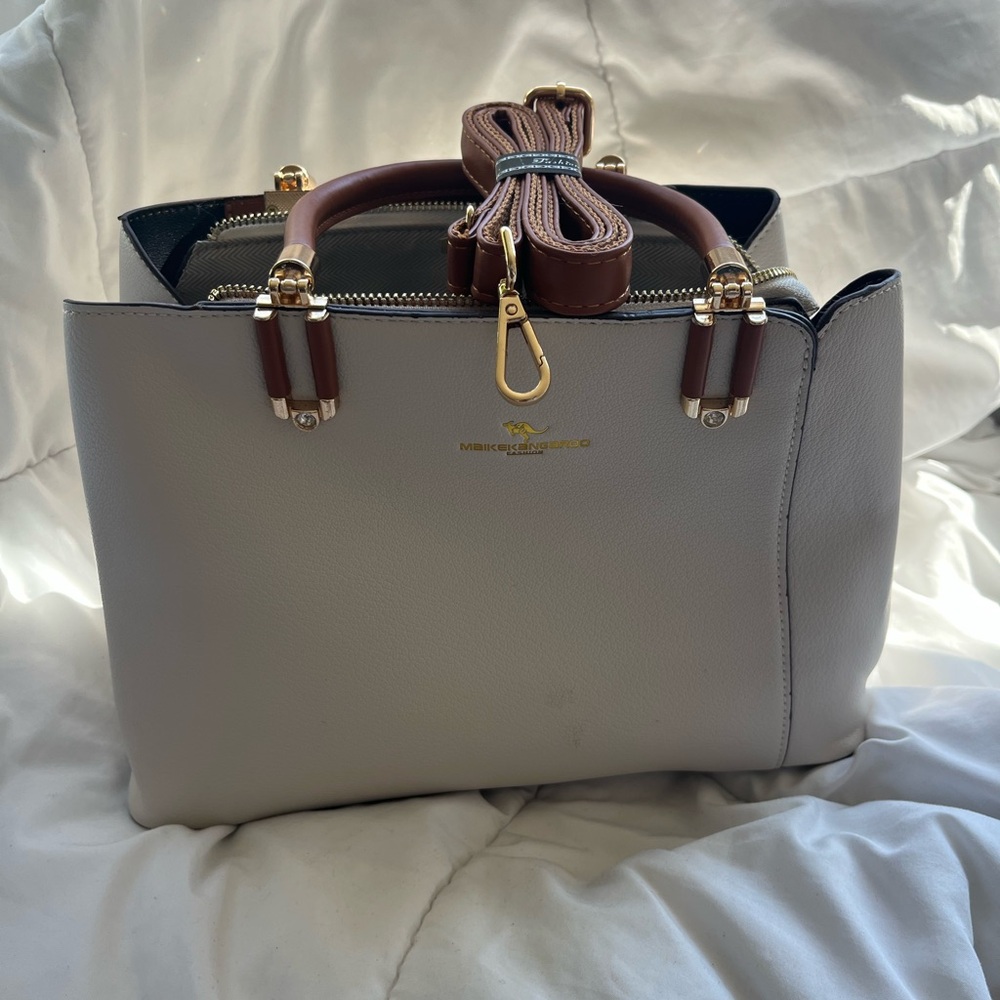 Elegant Cream and Brown Women's Handbag